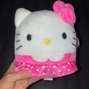 Hello Kitty Plush with Heart pattern